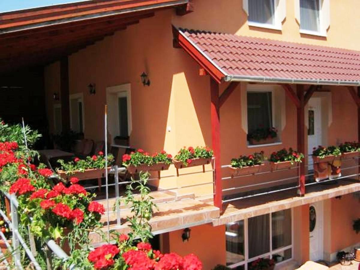 Erika Vendégház Eger Exterior foto